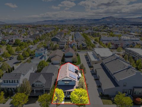 Tiny photo for 4489 W IRON MOUNTAIN DR, South Jordan, UT 84009 (MLS # 2151214)