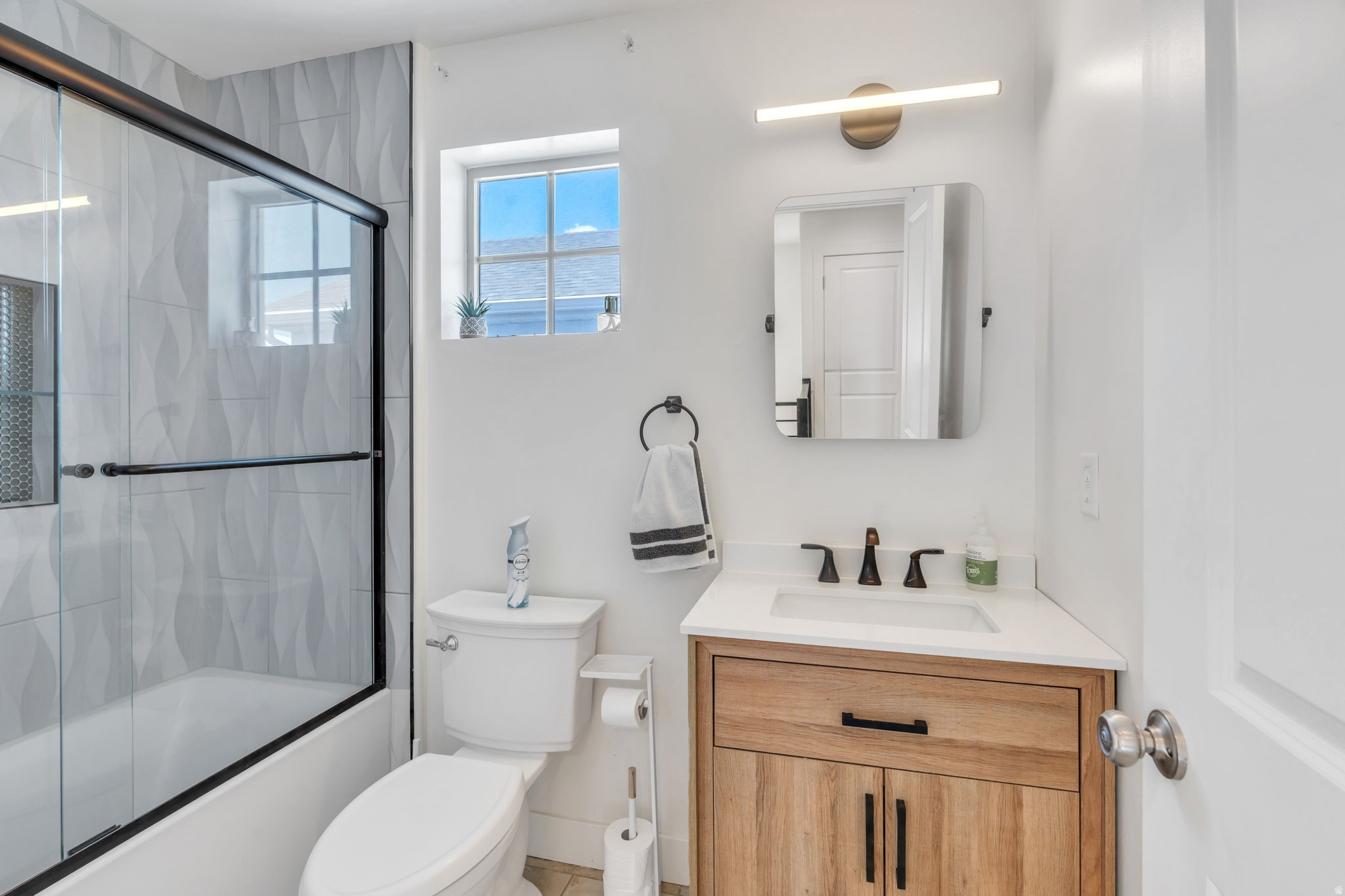 DAYBREAK - Residential