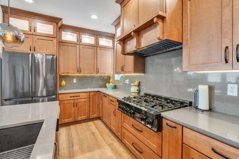 Tiny photo for 4489 W IRON MOUNTAIN DR, South Jordan, UT 84009 (MLS # 2151214)