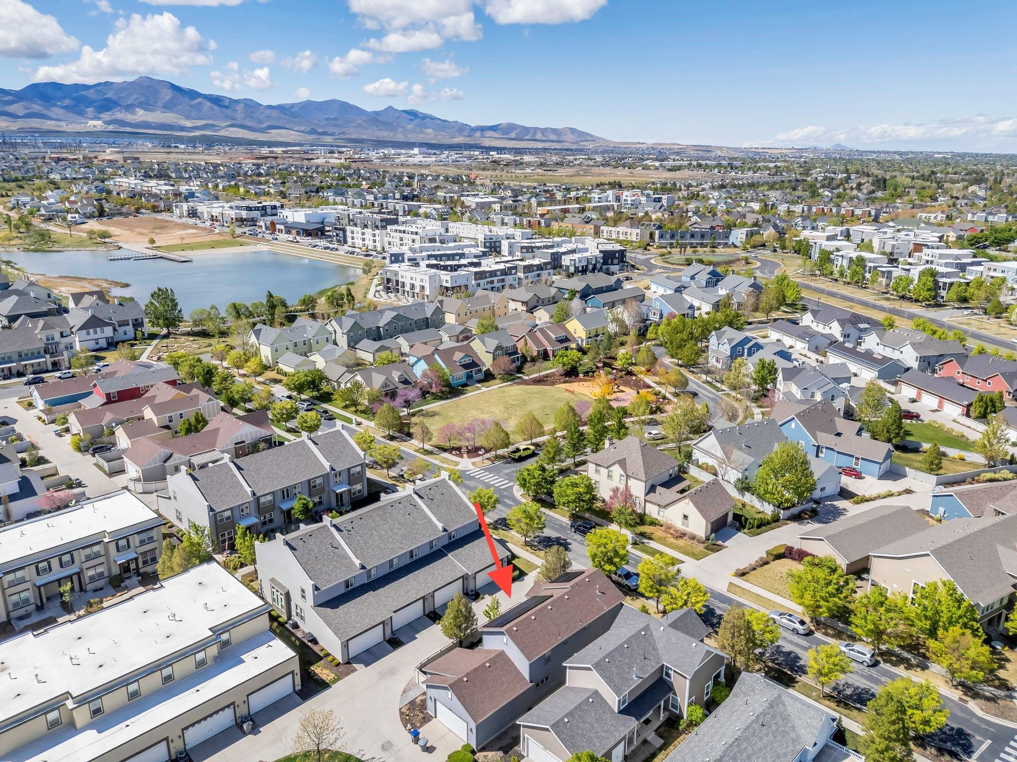 DAYBREAK - Residential