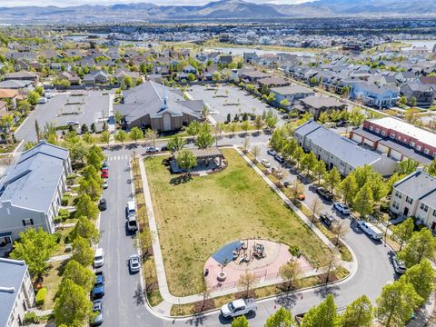 Tiny photo for 4489 W IRON MOUNTAIN DR, South Jordan, UT 84009 (MLS # 2151214)