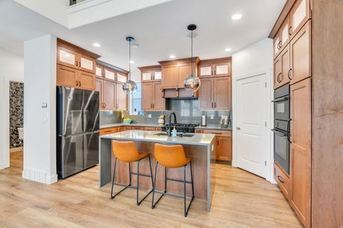 Tiny photo for 4489 W IRON MOUNTAIN DR, South Jordan, UT 84009 (MLS # 2151214)