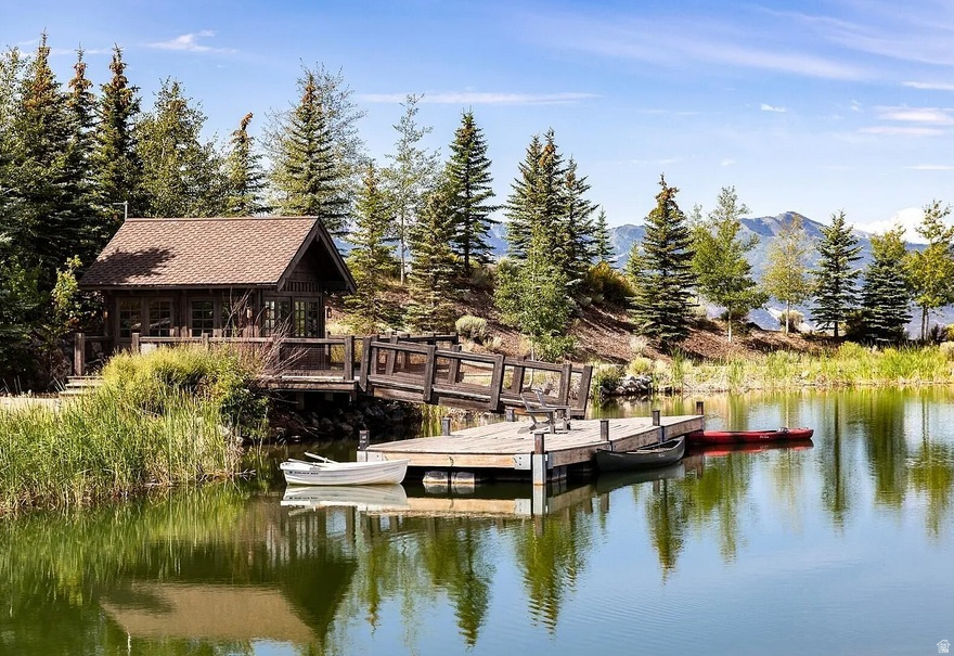 NORTHGATE CANYON - Land