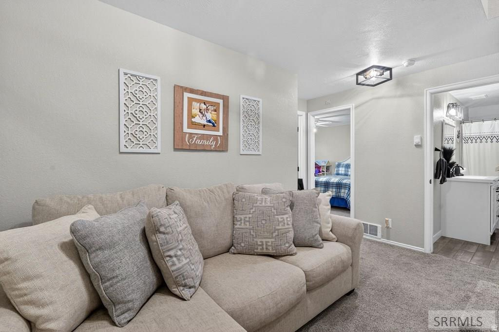 BENCHLAND SUB - Residential