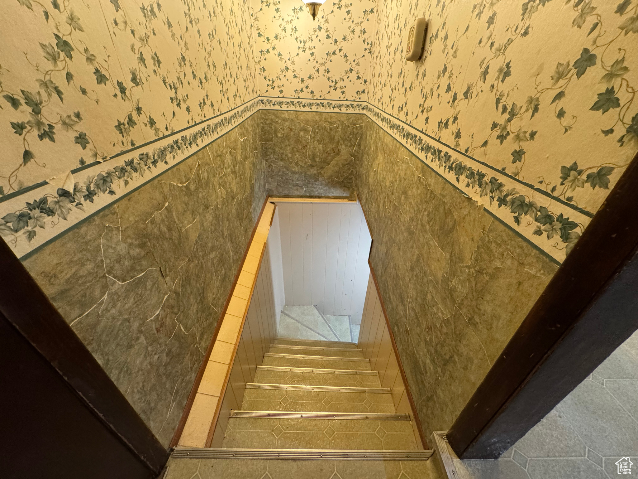 298 N Lakeview Dr, Clearfield, Utah image 20