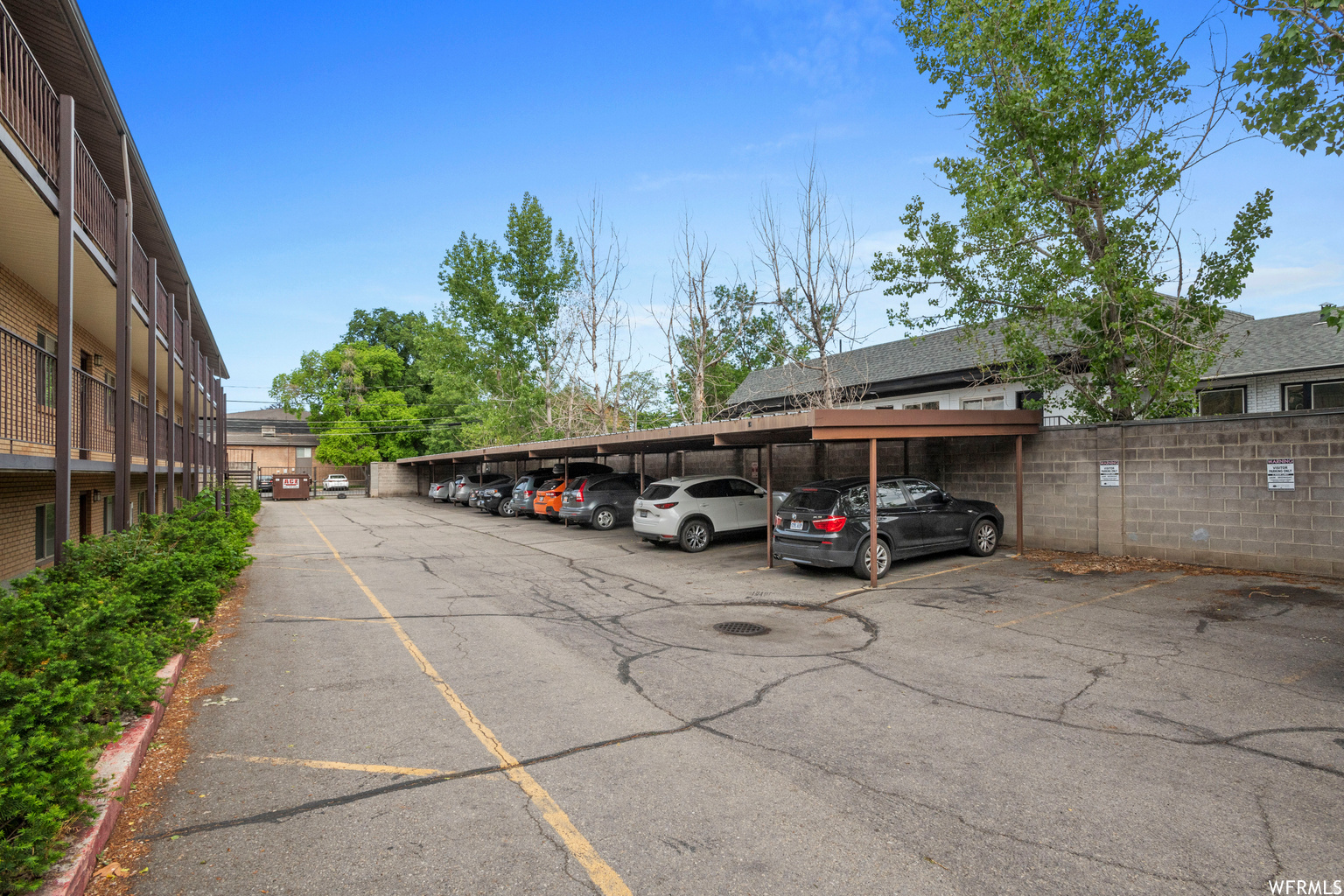 ACADEMY CONDOMINIUMS - Residential