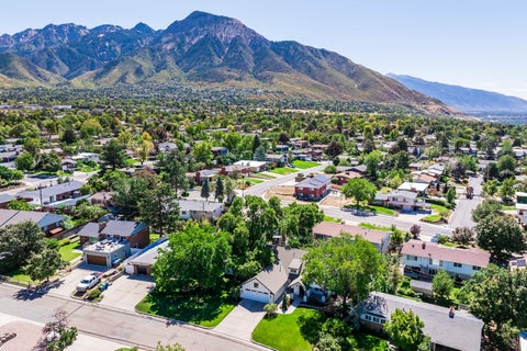 Tiny photo for 2954 E OAKRIDGE DR, Salt Lake City, UT 84109 (MLS # 2183434)