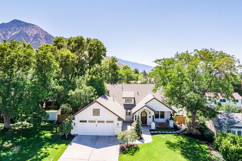Tiny photo for 2954 E OAKRIDGE DR, Salt Lake City, UT 84109 (MLS # 2183434)