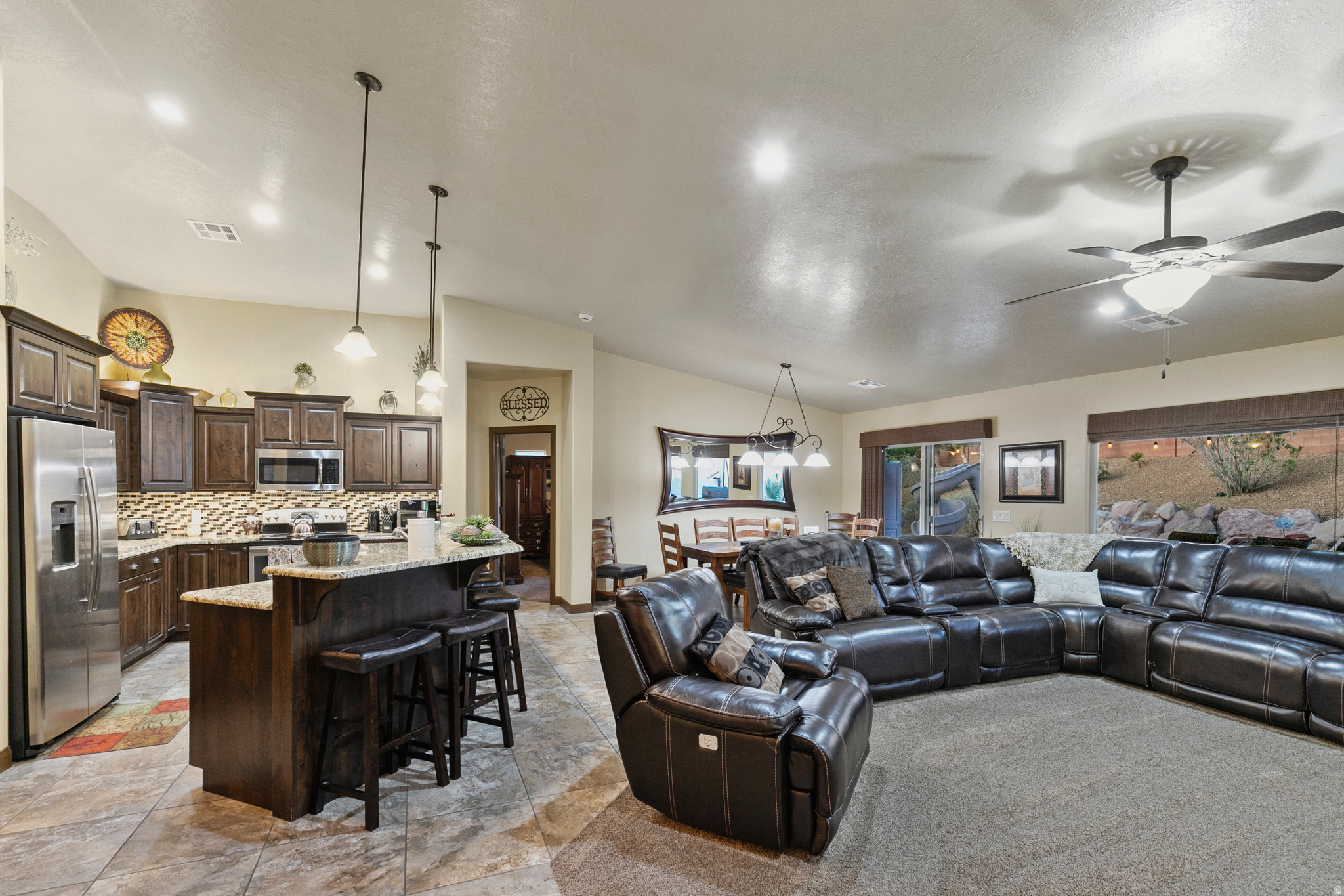 QUAIL COVE SUB - Residential