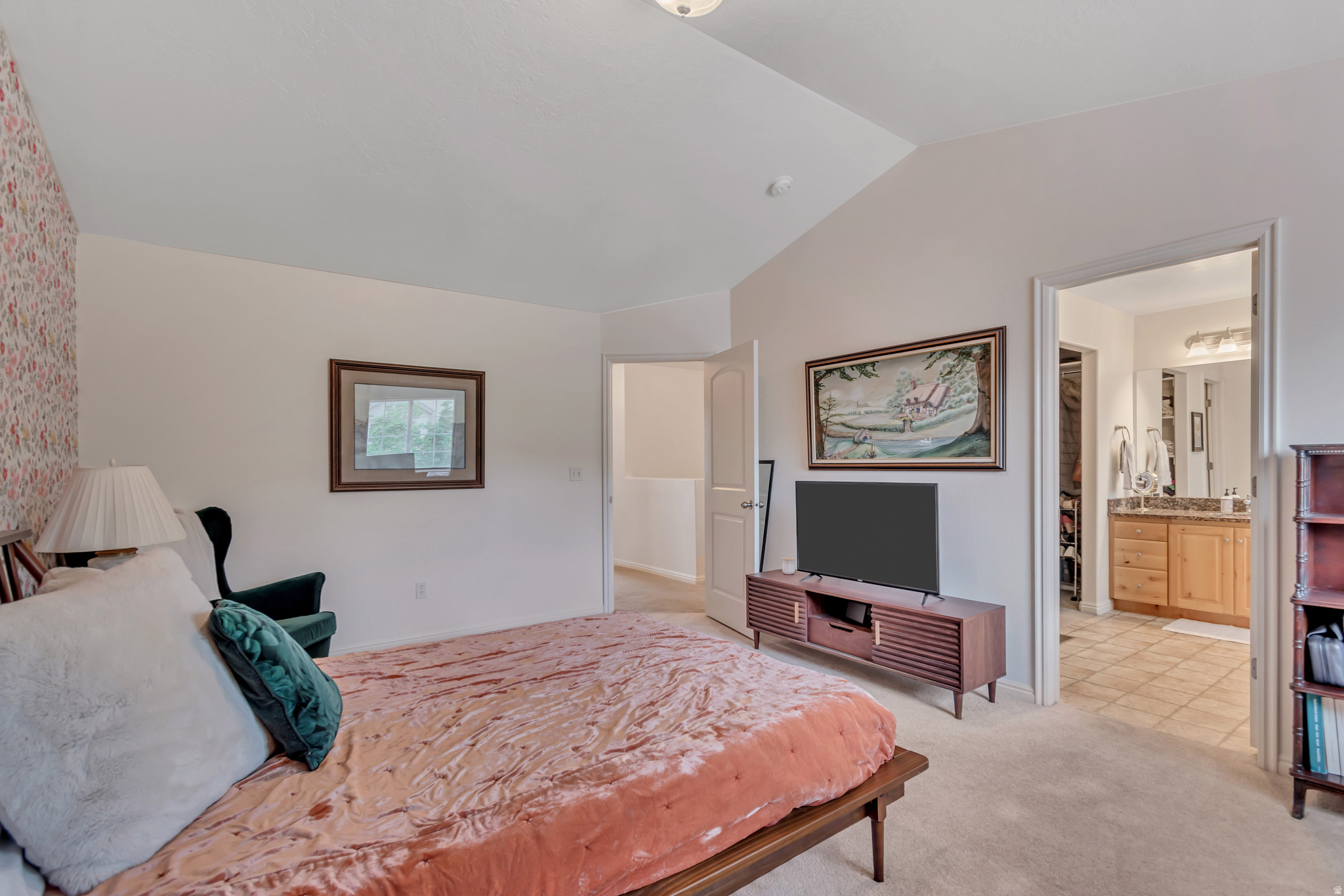 WOOD ESTATES - Residential