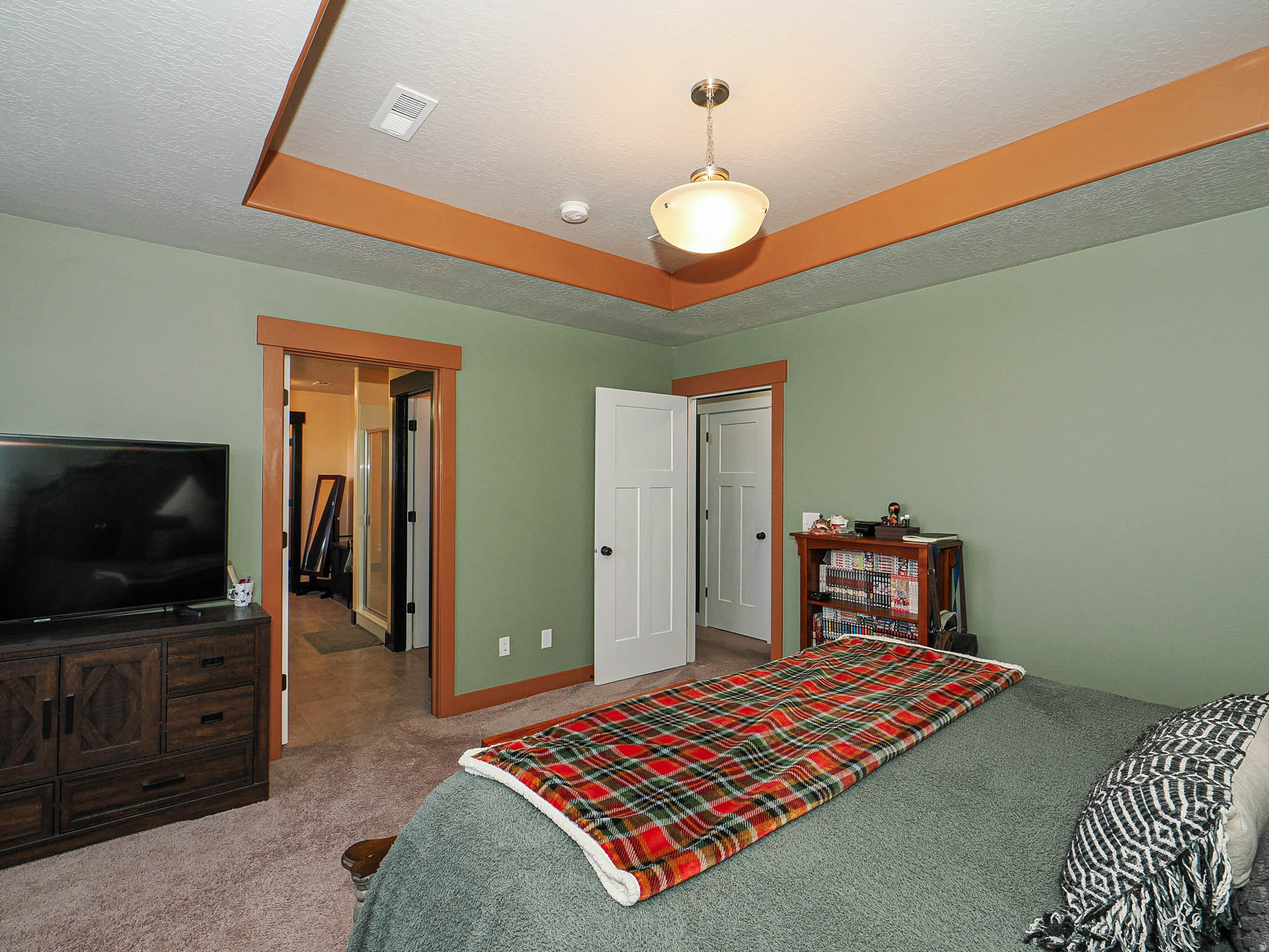 MOUNTAIN HEIGHTS - Residential