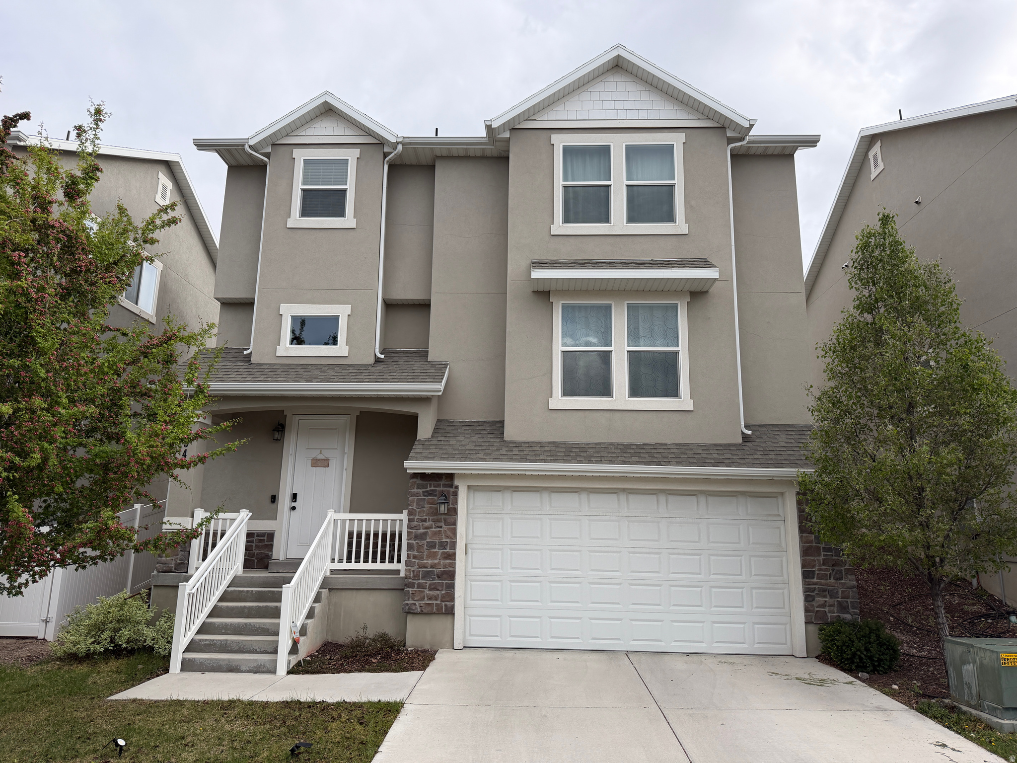 MOUNTAIN HEIGHTS - Residential