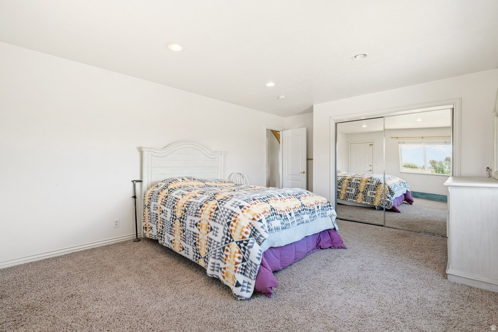 CARAS ACRES - Residential