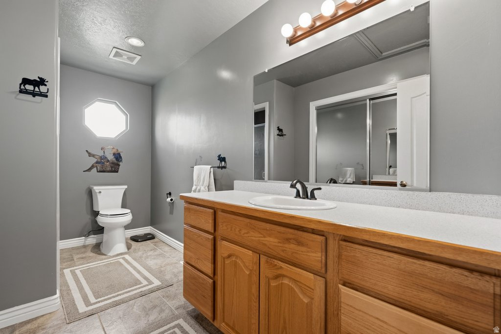 CARAS ACRES - Residential