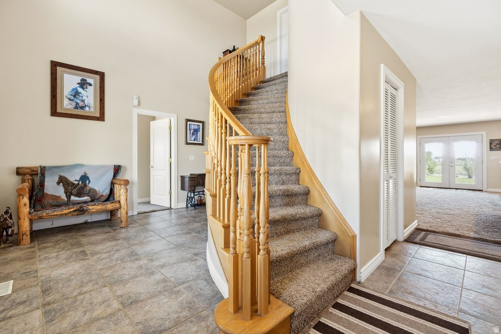 CARAS ACRES - Residential