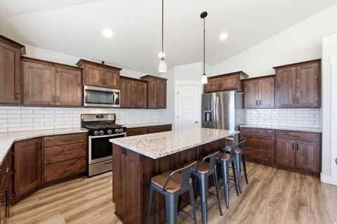 Tiny photo for 2267 W 2855 S, West Haven, UT 84401 (MLS # 2147739)