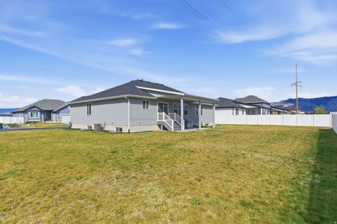 Tiny photo for 2267 W 2855 S, West Haven, UT 84401 (MLS # 2147739)
