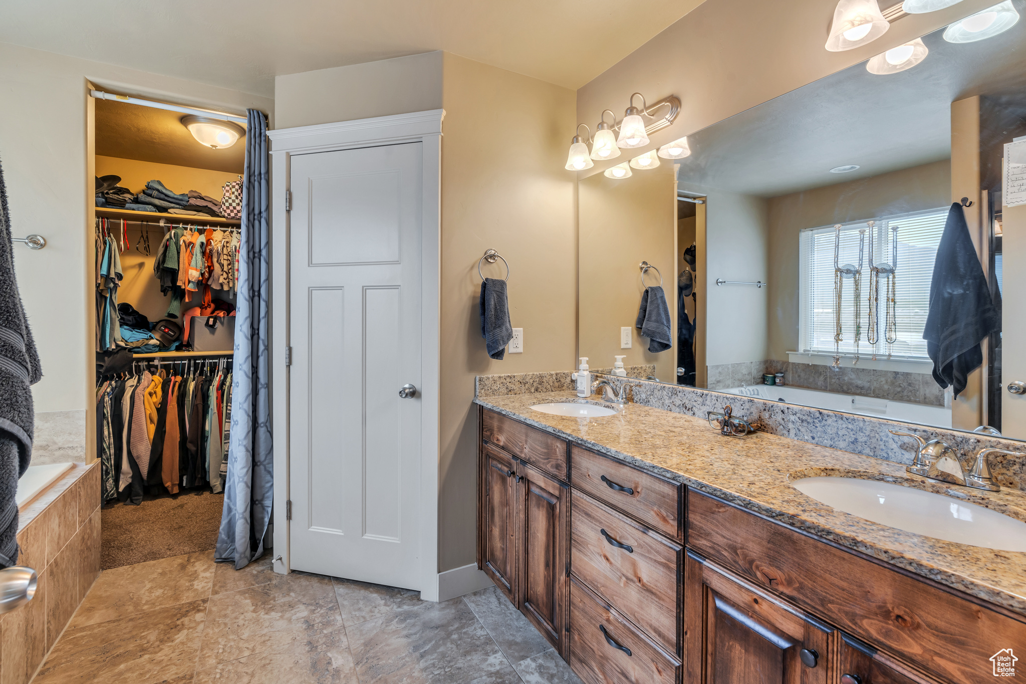 641 W 1450, Springville, Utah image 16
