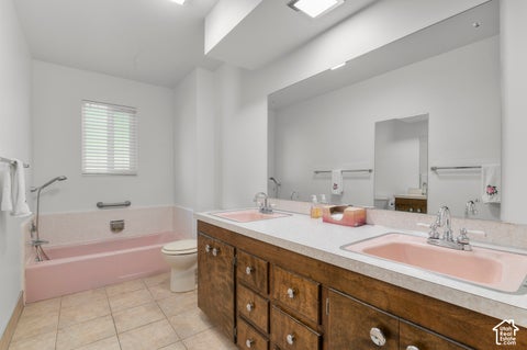 Tiny photo for 399 OAK LN, Farmington, UT 84025 (MLS # 2187408)