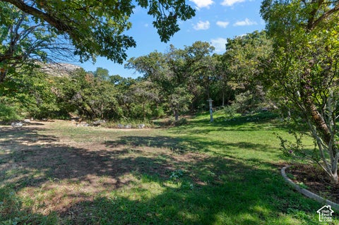 Tiny photo for 399 OAK LN, Farmington, UT 84025 (MLS # 2187408)