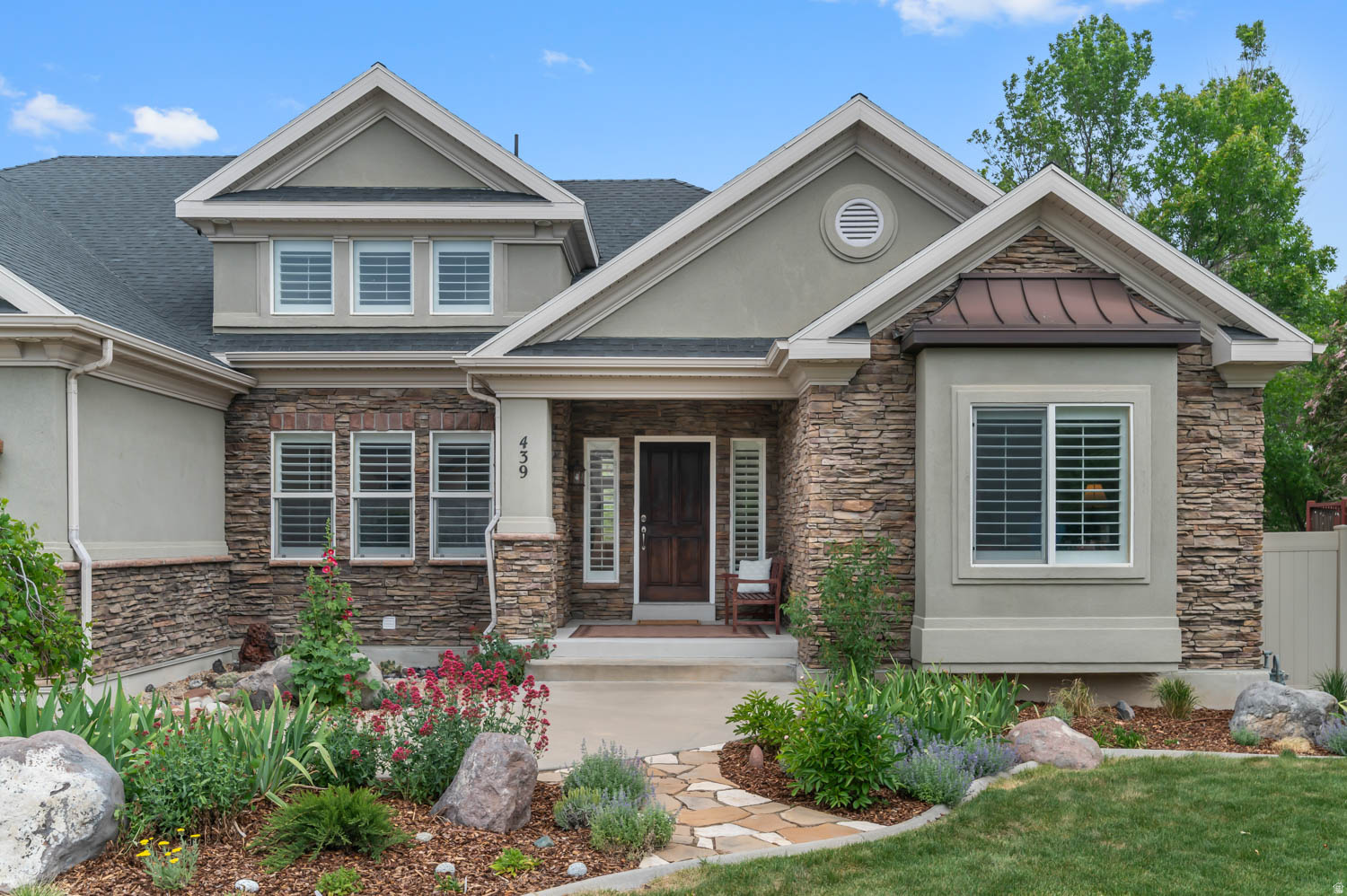 MEADOWS - Residential