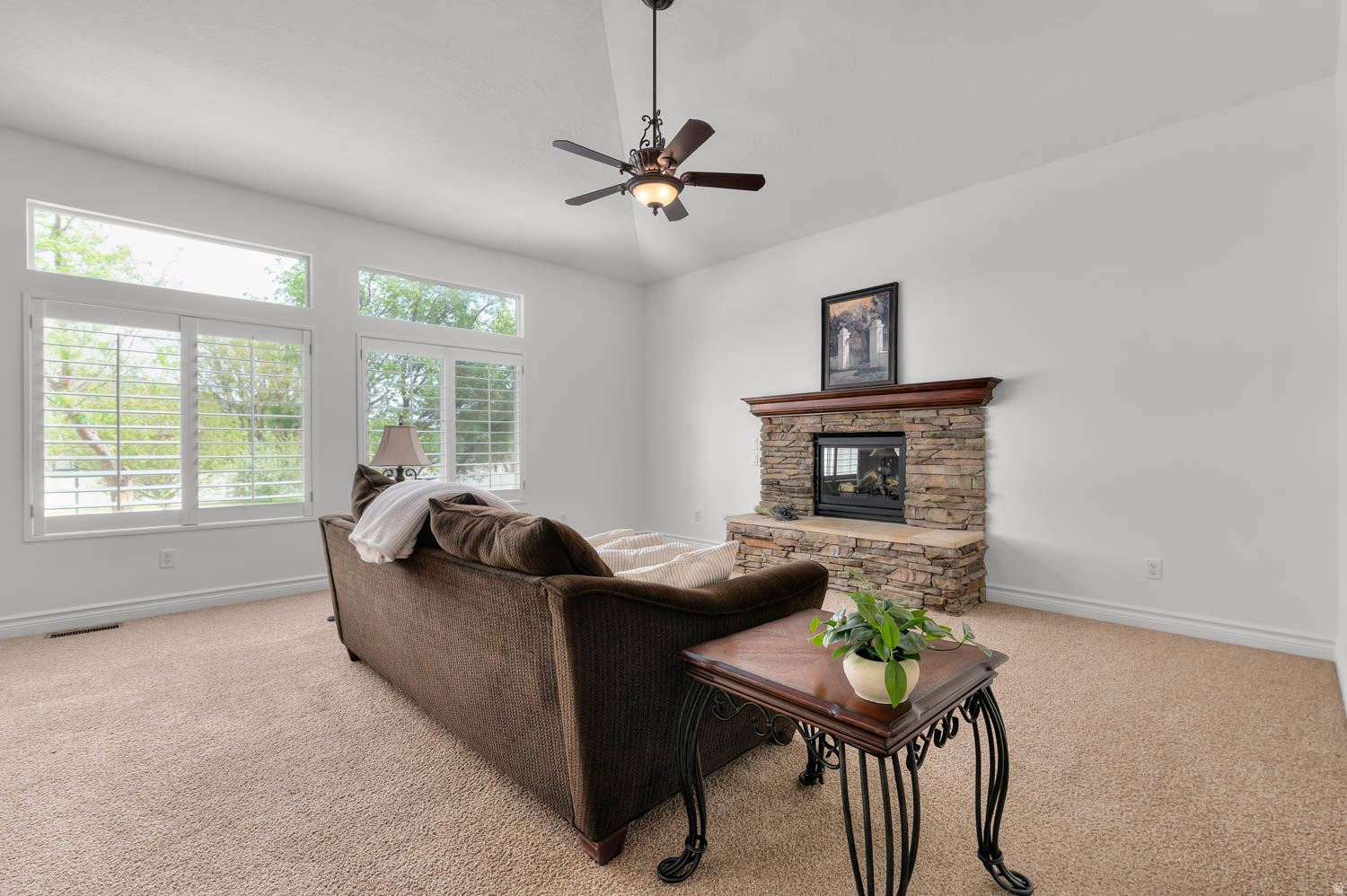 MEADOWS - Residential