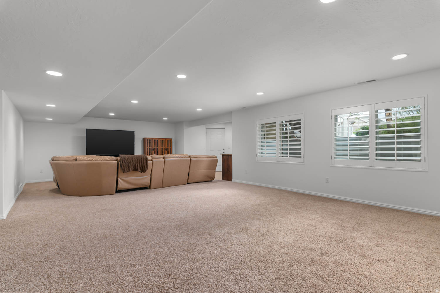 MEADOWS - Residential