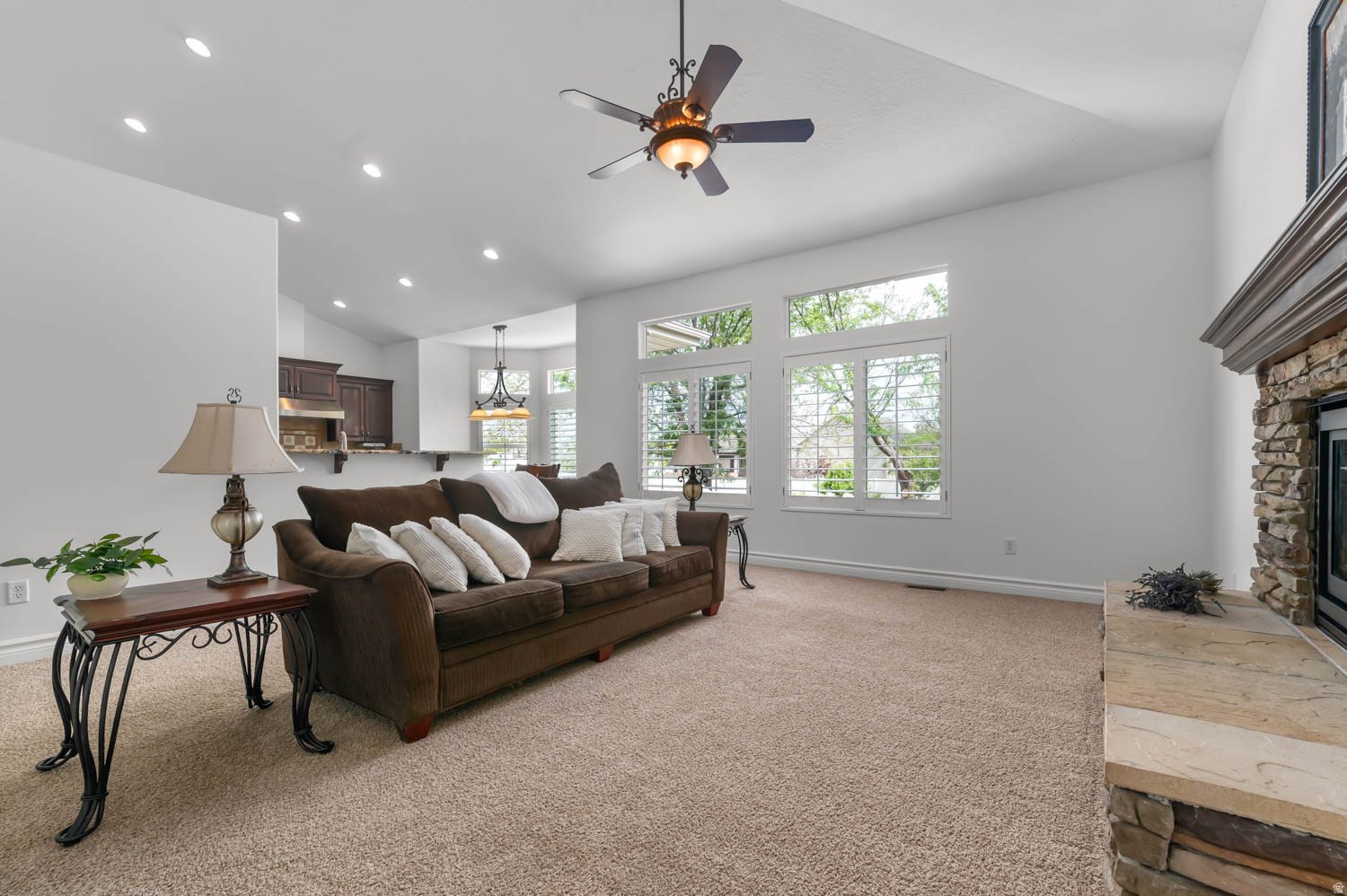 MEADOWS - Residential