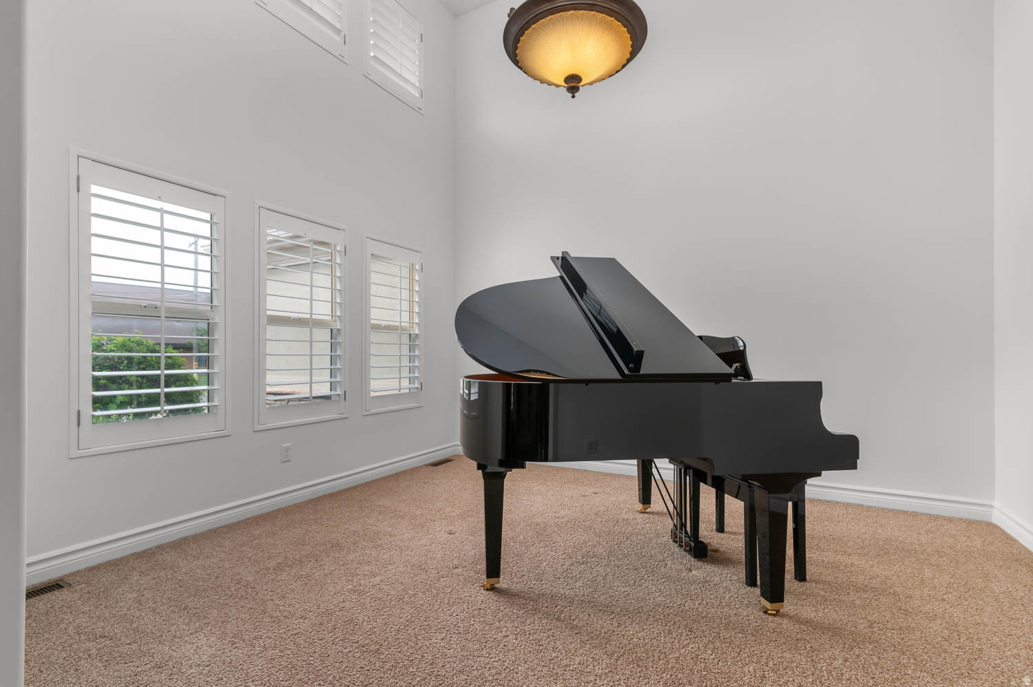 MEADOWS - Residential