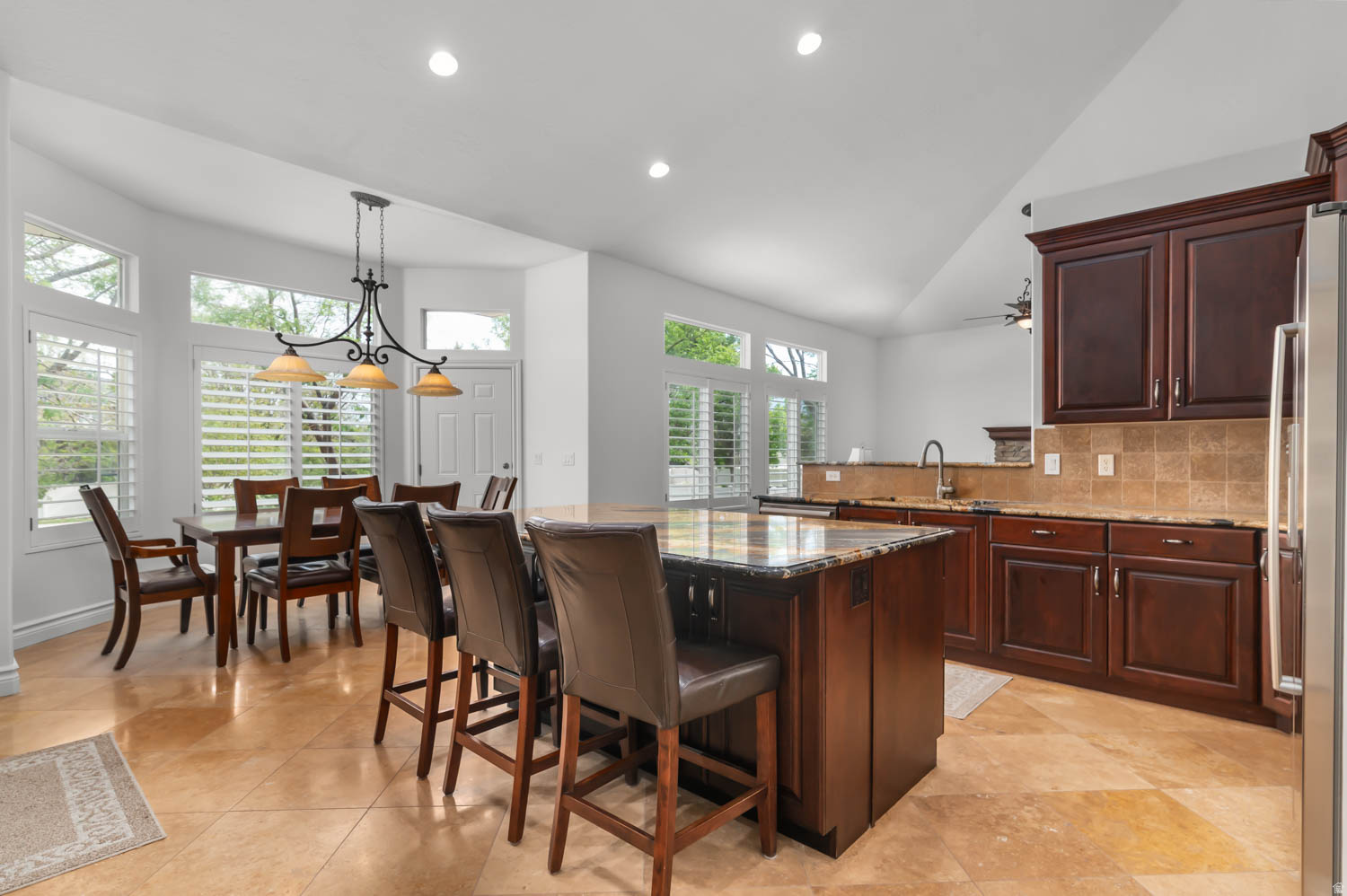 MEADOWS - Residential