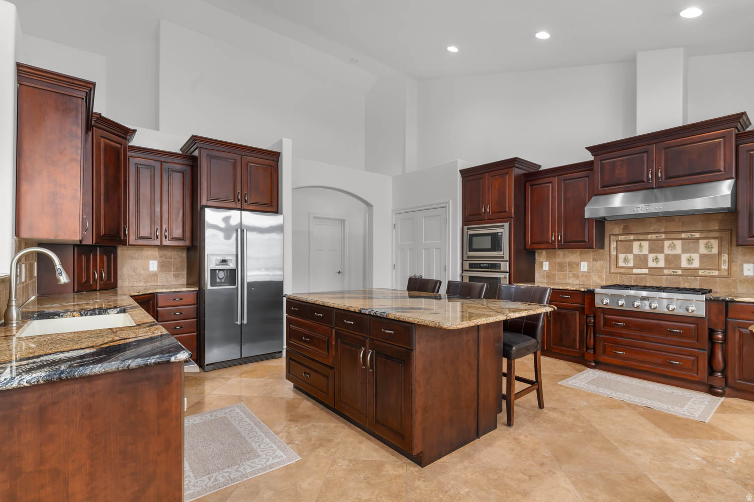 MEADOWS - Residential