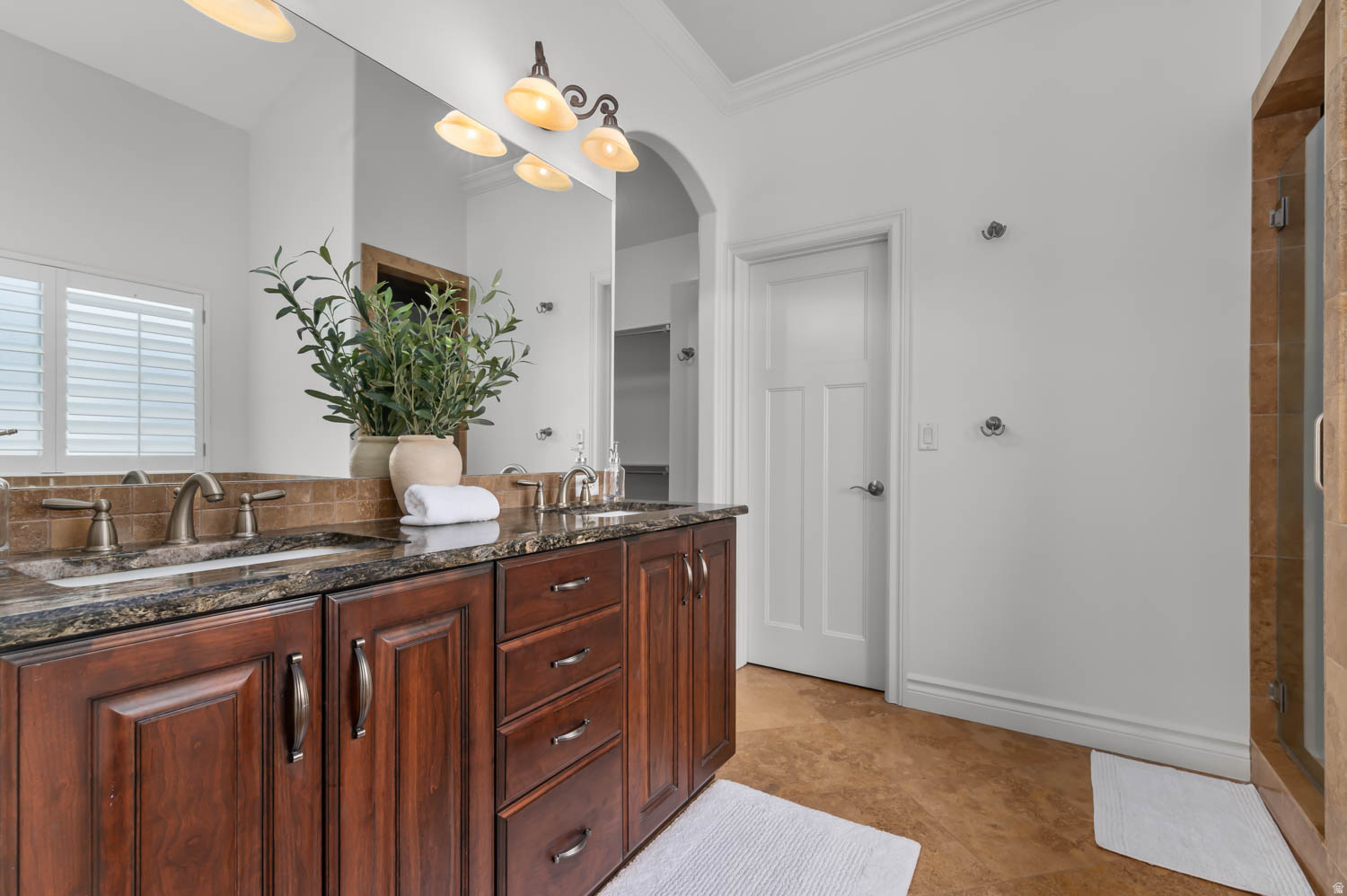 MEADOWS - Residential