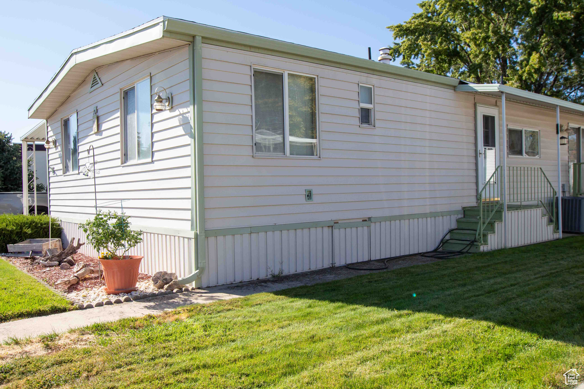 MONTE VISTA - Residential