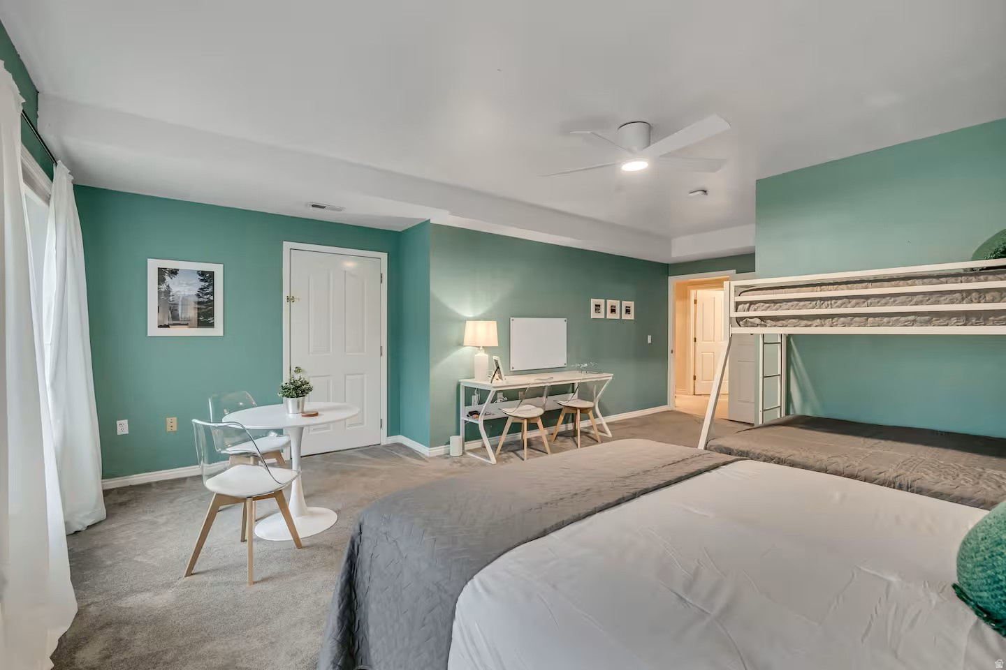 HIDDEN VALLEY HILLS - Residential