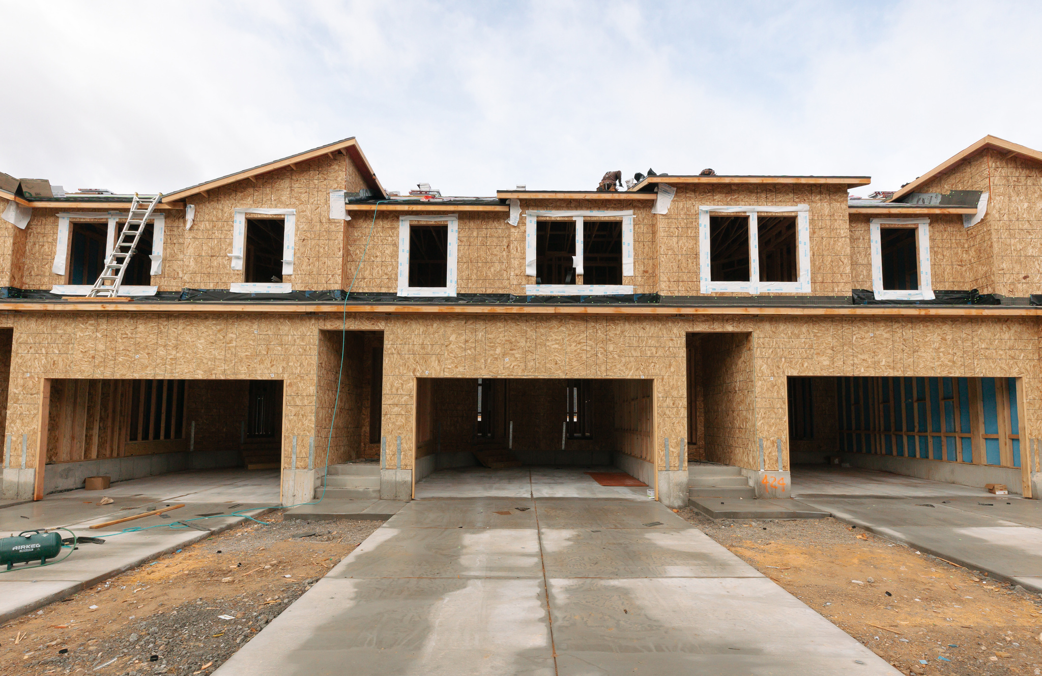 HARMONY RIDGE - Residential