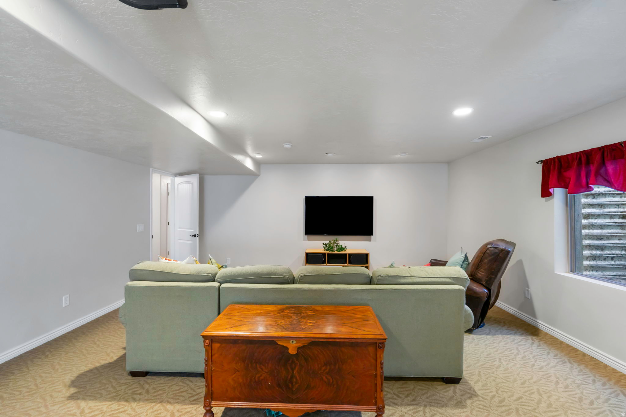 IVORY CROSSING NO 3 - Residential