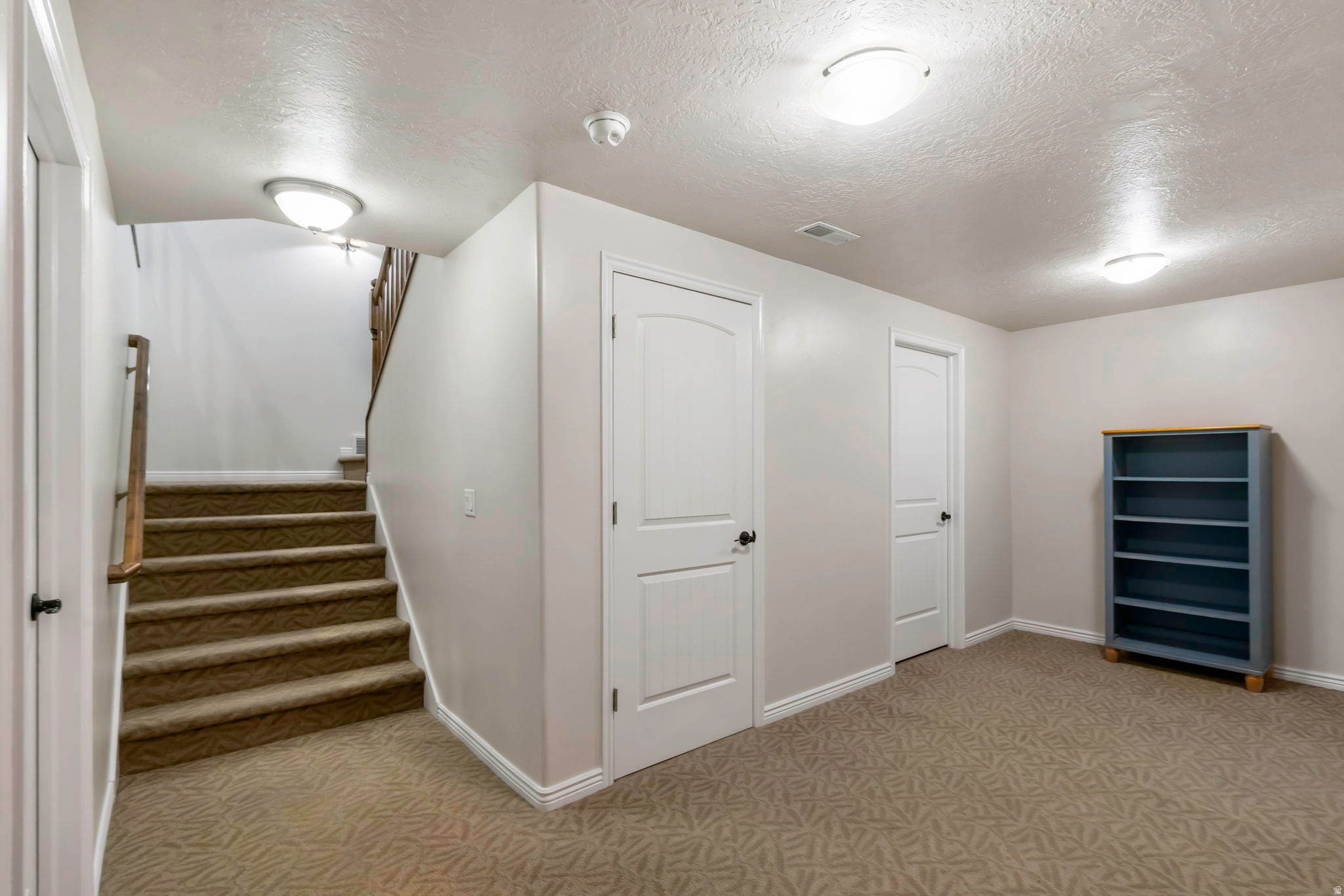 IVORY CROSSING NO 3 - Residential