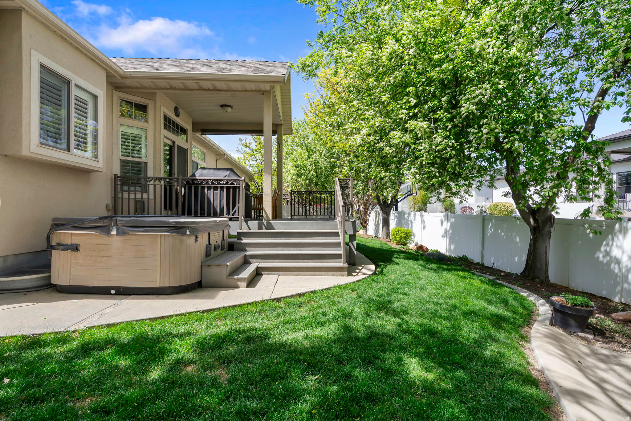 IVORY CROSSING NO 3 - Residential