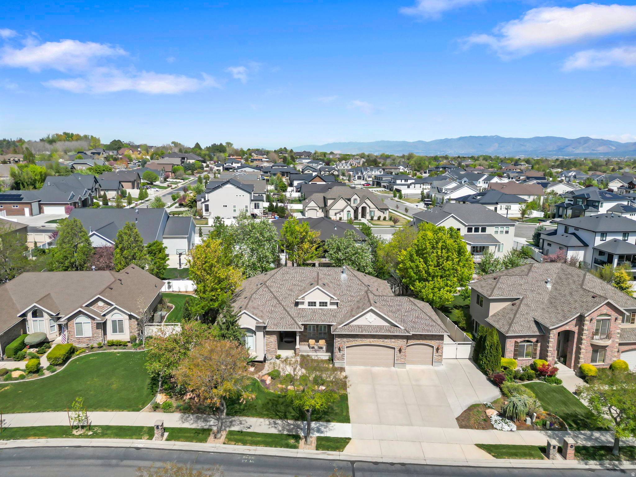 IVORY CROSSING NO 3 - Residential