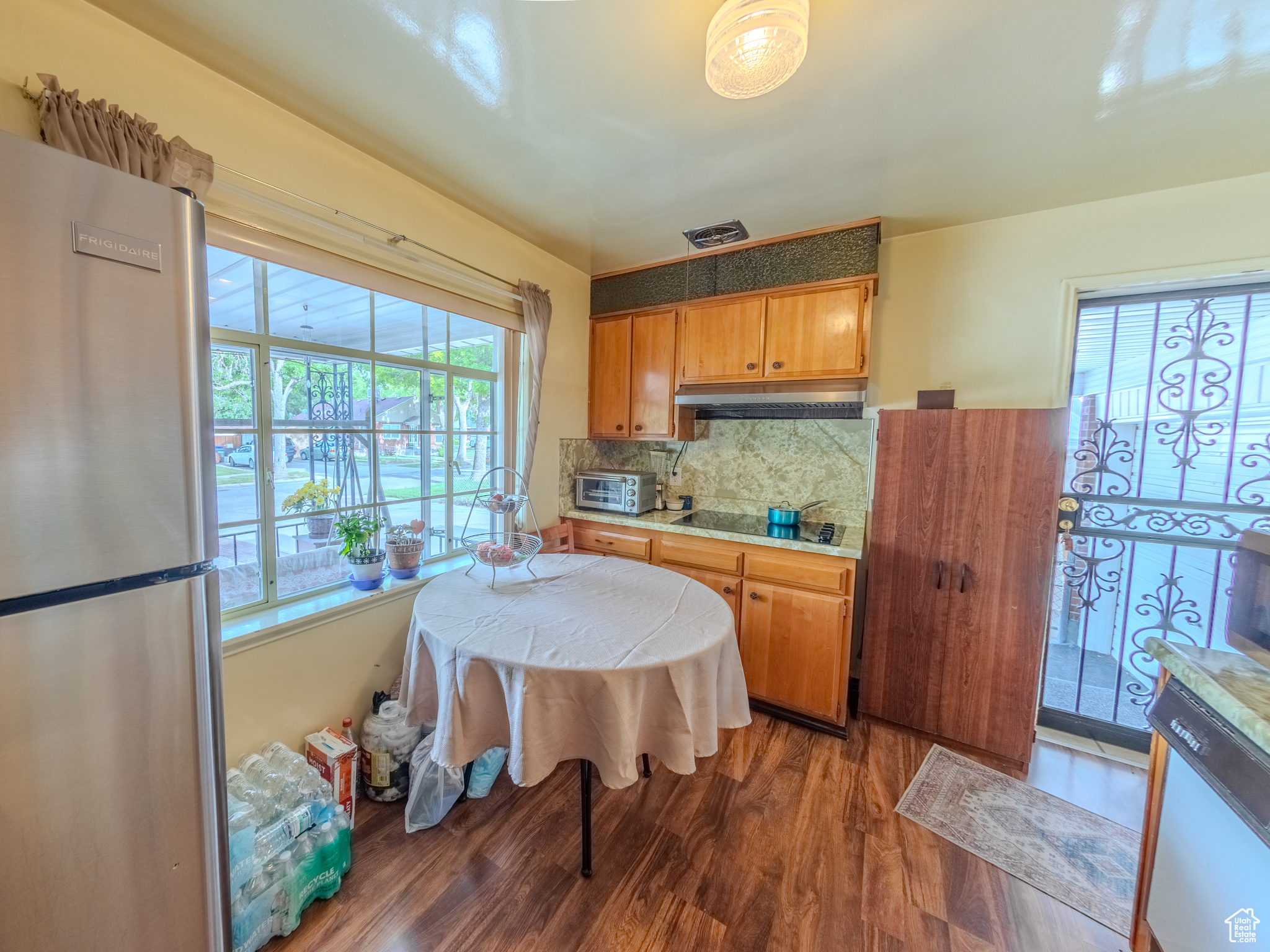 657 N Rambler Dr, Salt Lake City, Utah image 8