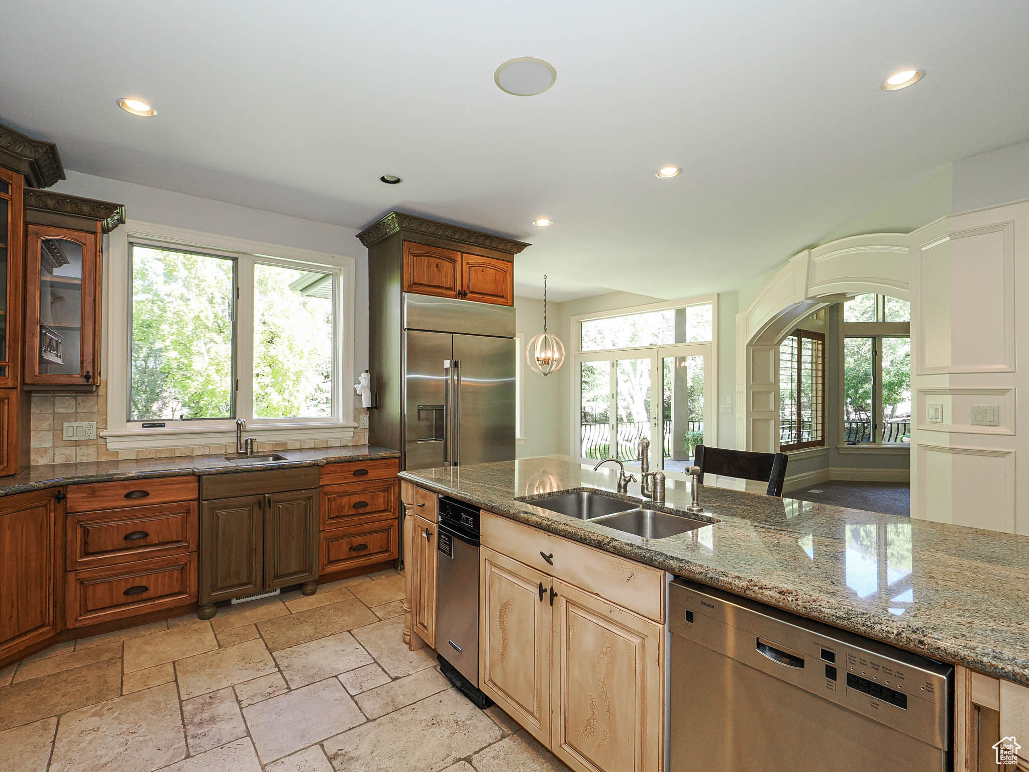 PEPPERWOOD - Residential