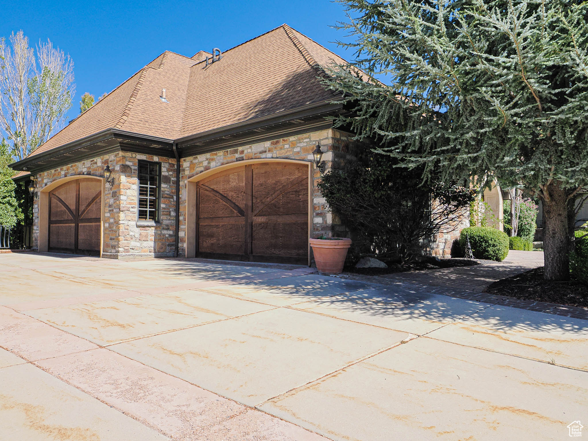 PEPPERWOOD - Residential