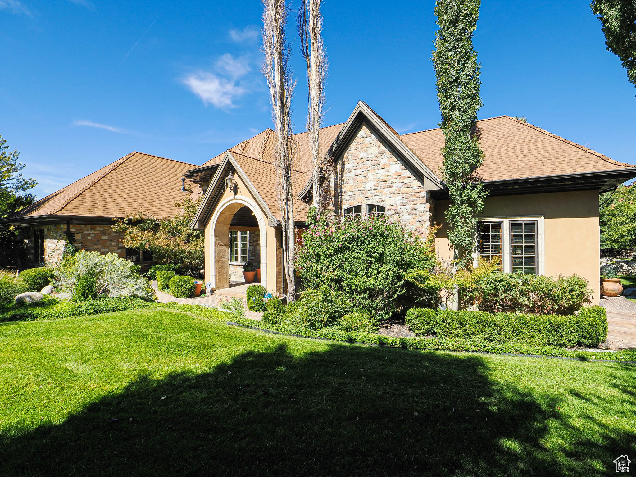 PEPPERWOOD - Residential
