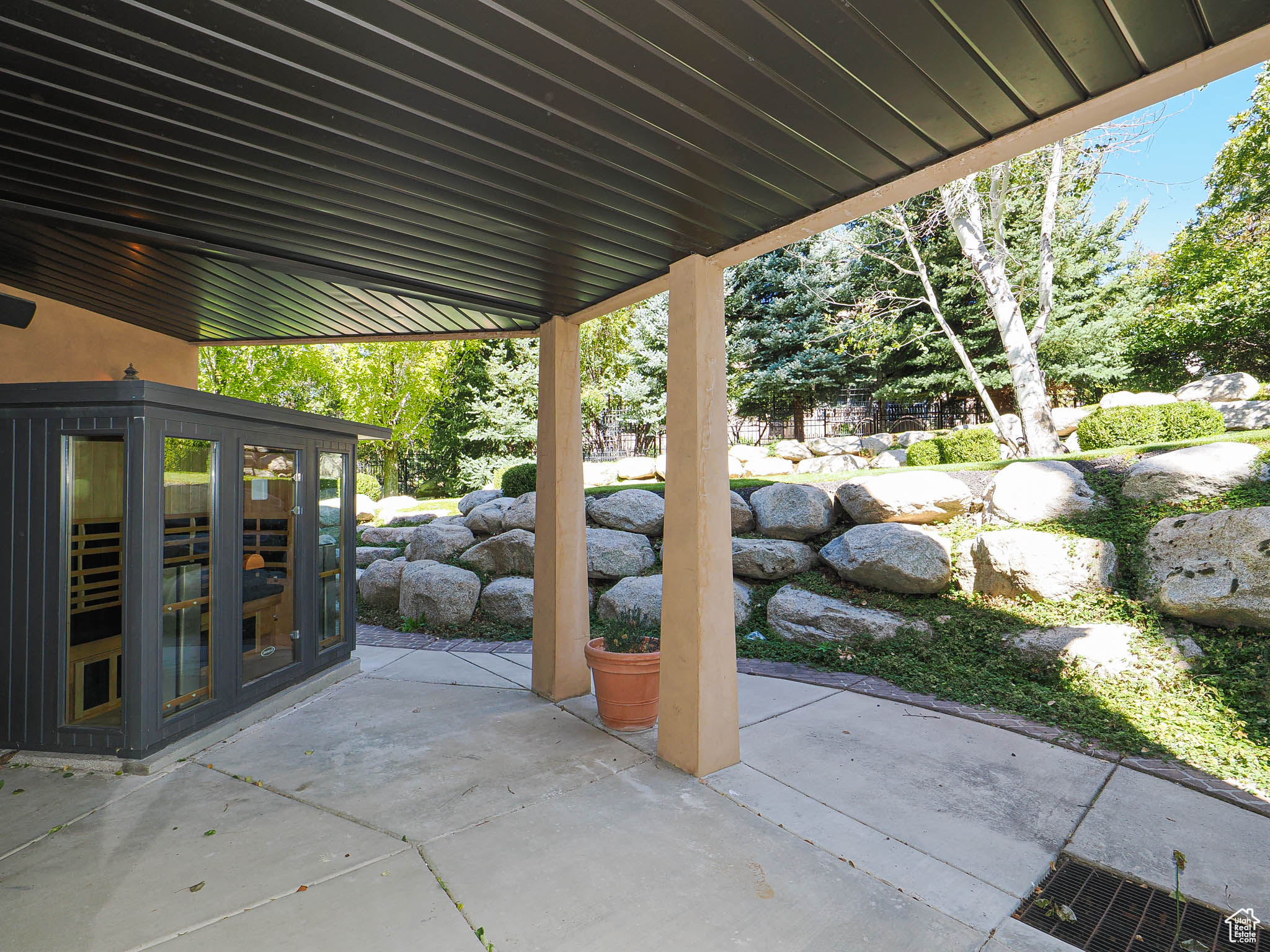 PEPPERWOOD - Residential