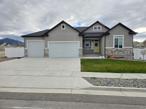 Photo of 507 W 2030 N #25, Tooele, UT 84074 (MLS # 2123827)