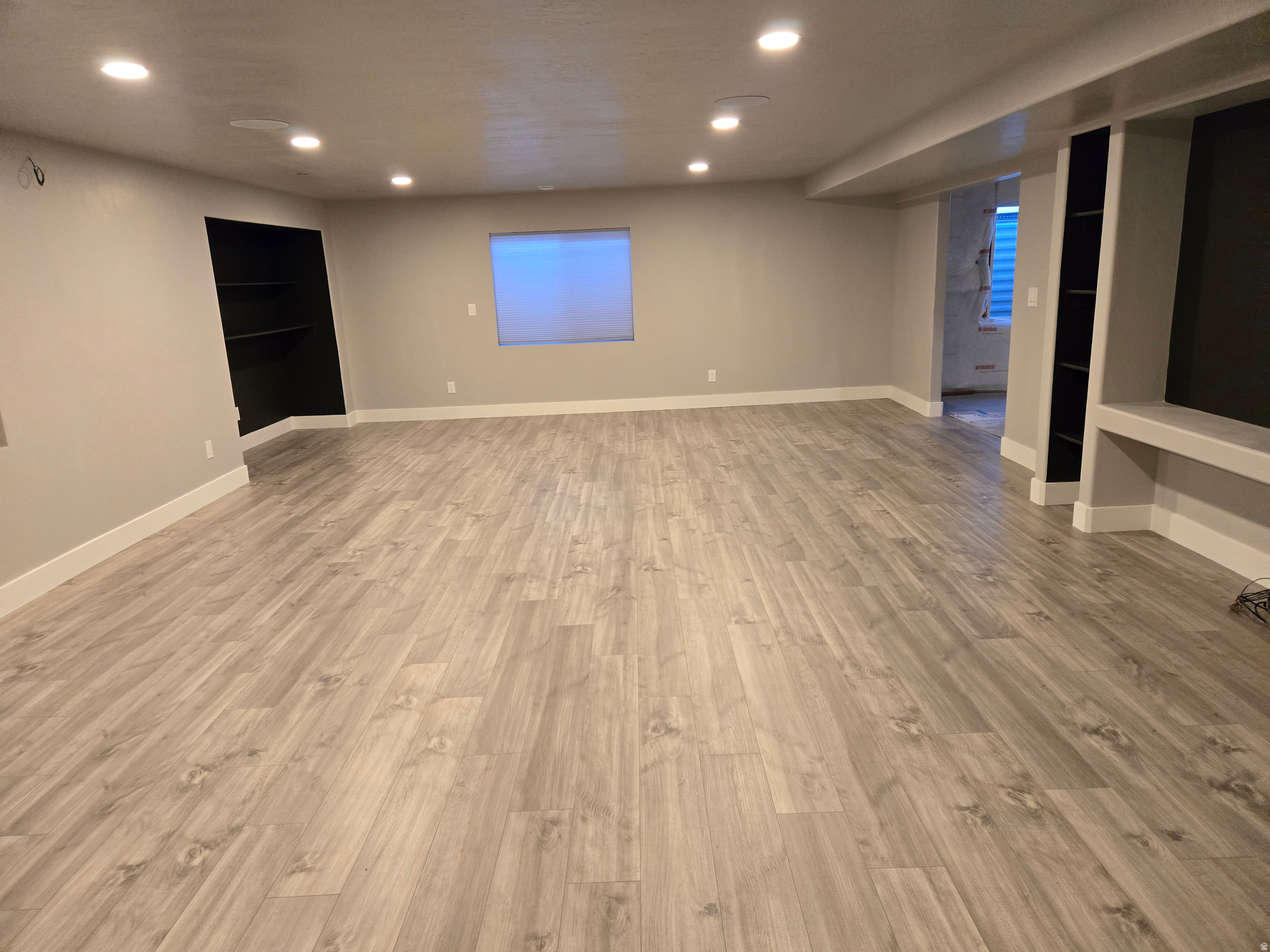 OVERLAKE ESTATES - Residential