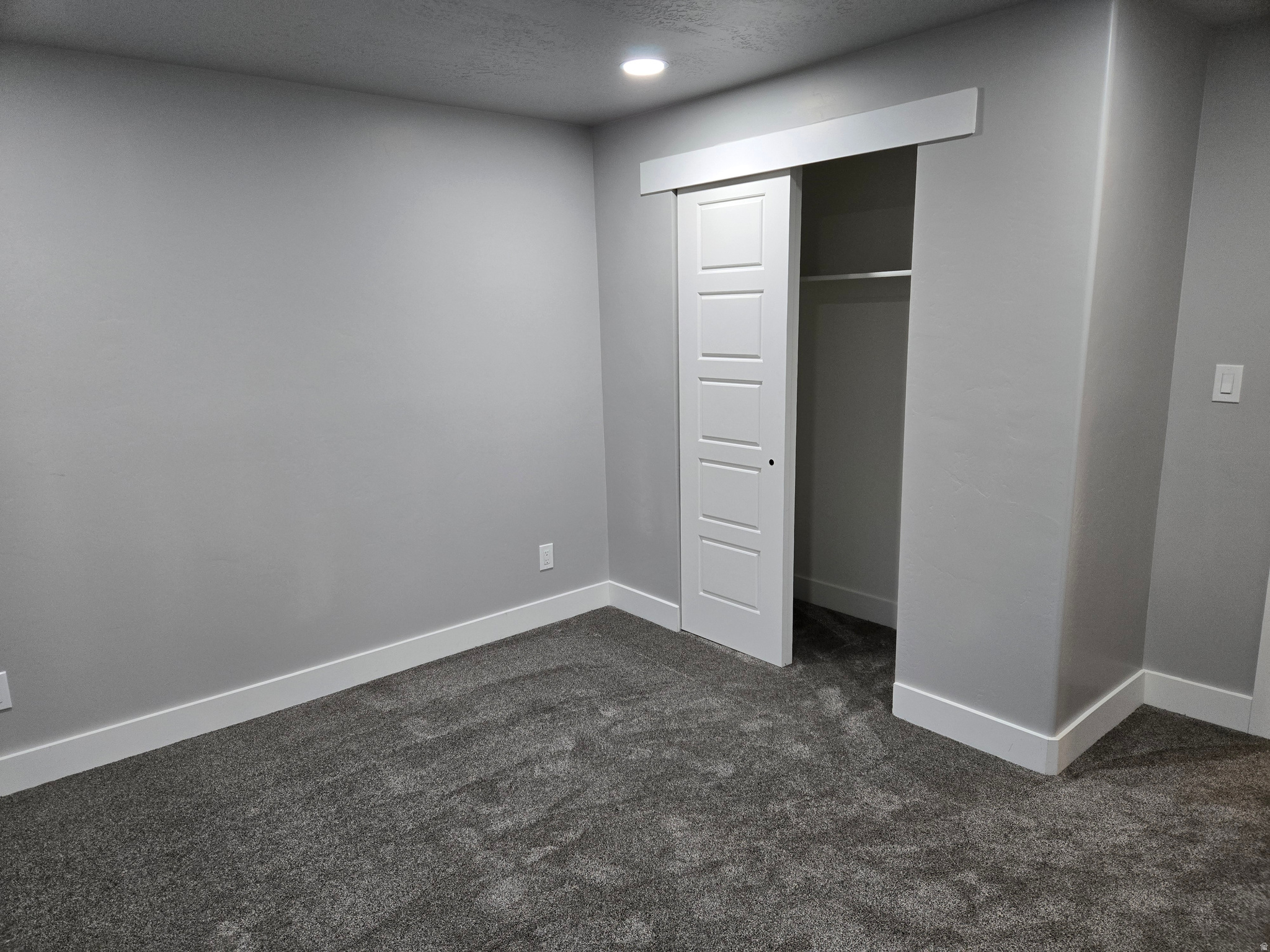 OVERLAKE ESTATES - Residential