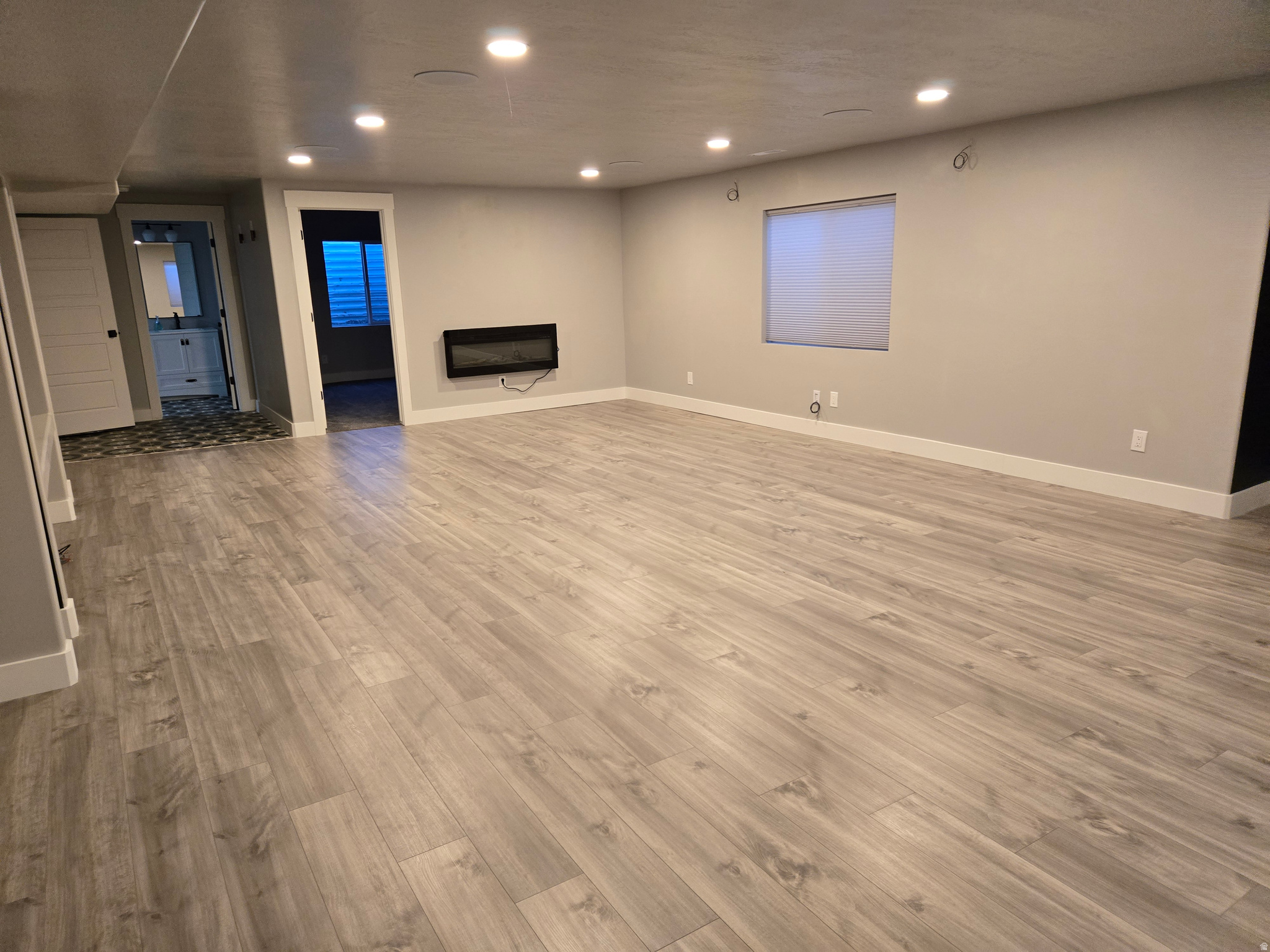 OVERLAKE ESTATES - Residential