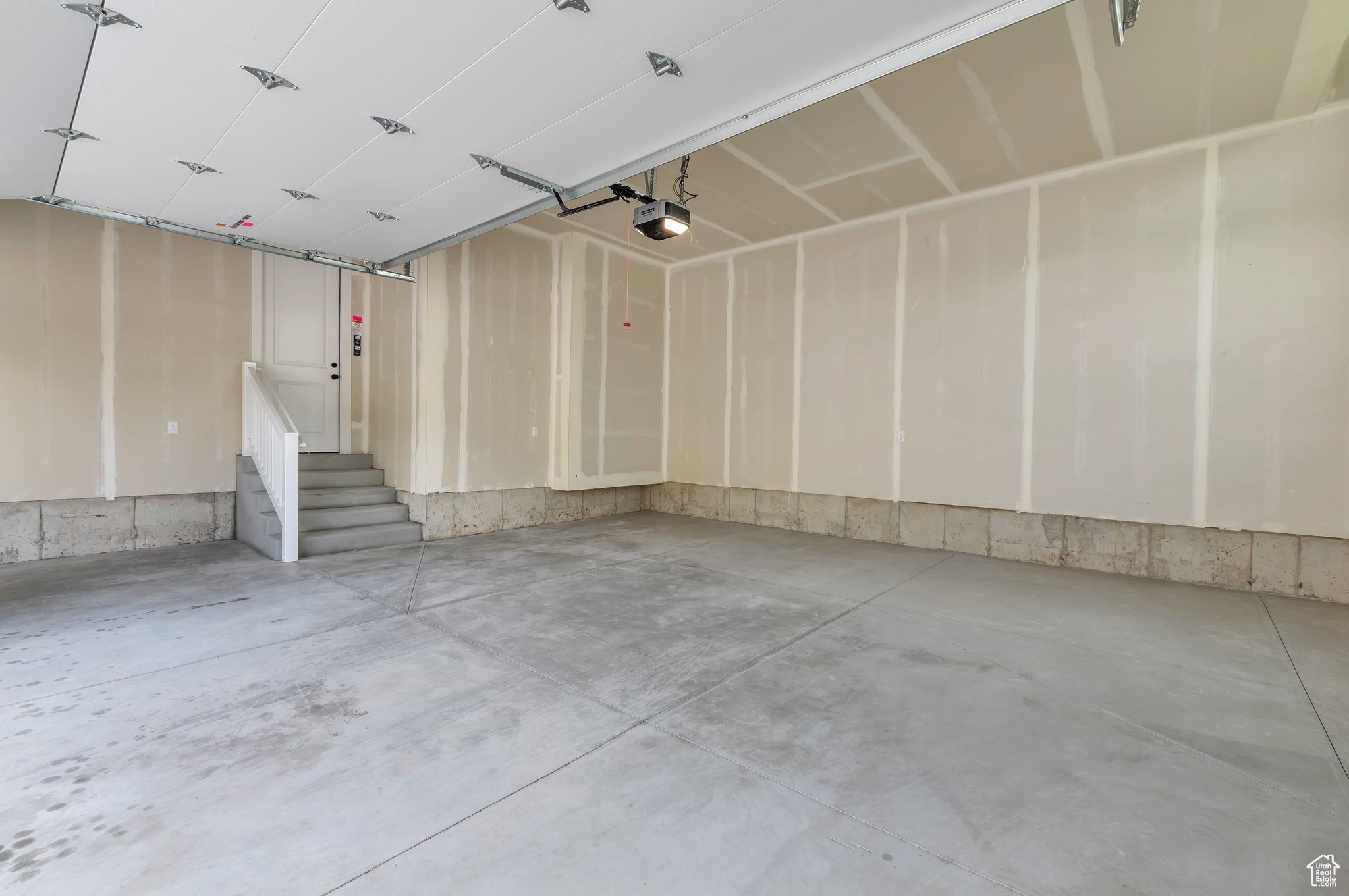 SUMMERHILL LANE - Residential