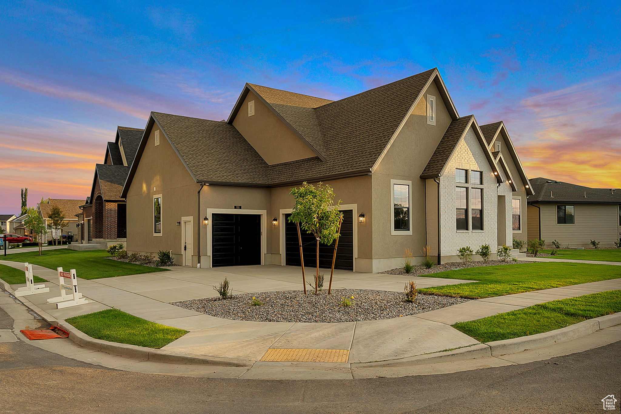 SUMMERHILL LANE - Residential